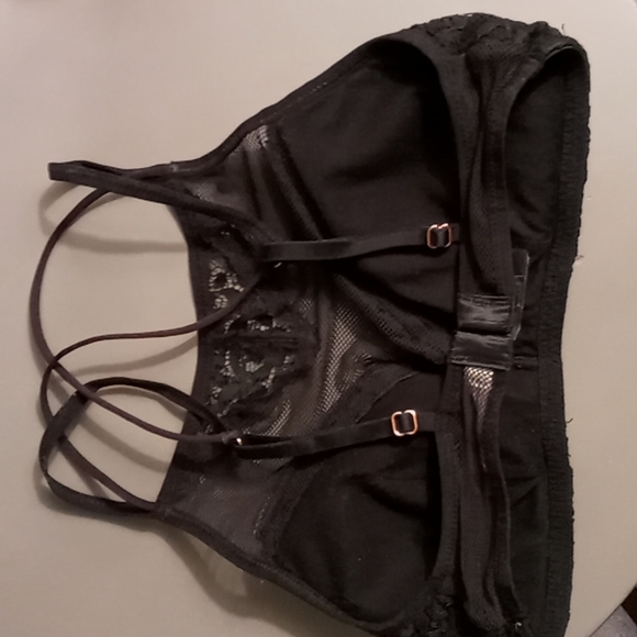 Xhilaration Black High Neck Bralette XS - Picture 2 of 3